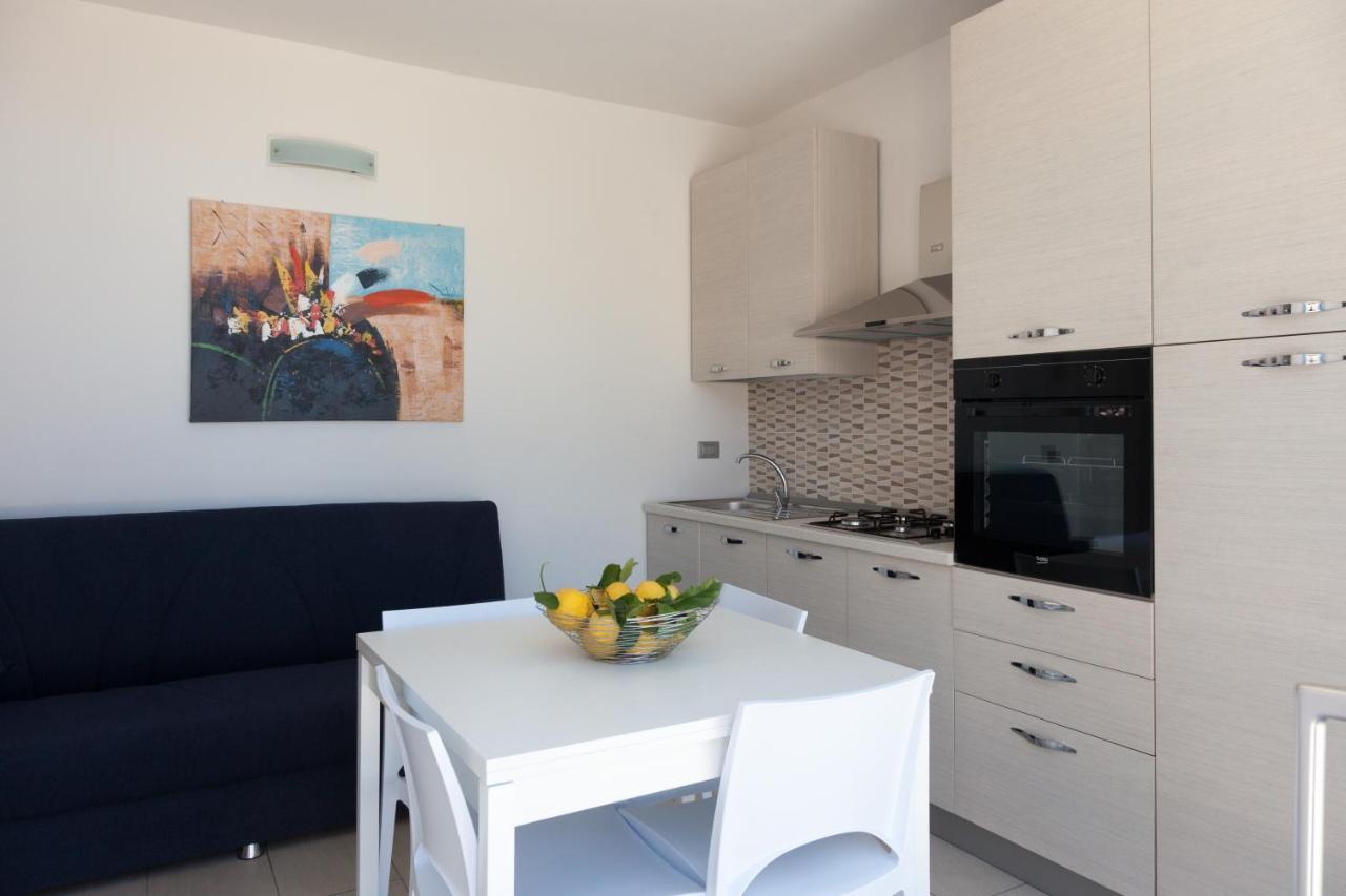 דירות קאסטלמארה דל גולפו La Terrazza Sul Porto מראה חיצוני תמונה